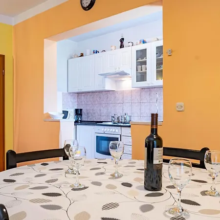 By The Sea Kneza, Korcula - 10168