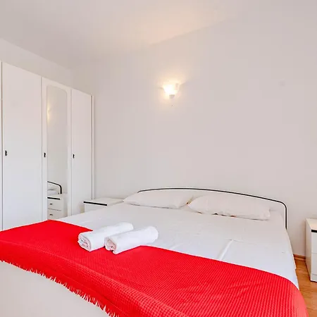 Apartman By The Sea Kneza, Korcula - 10168 *