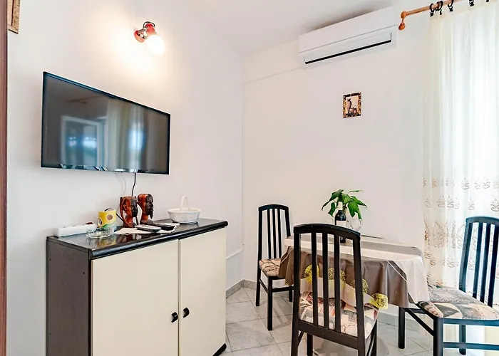 By The Sea Kneza, Korcula - 10168